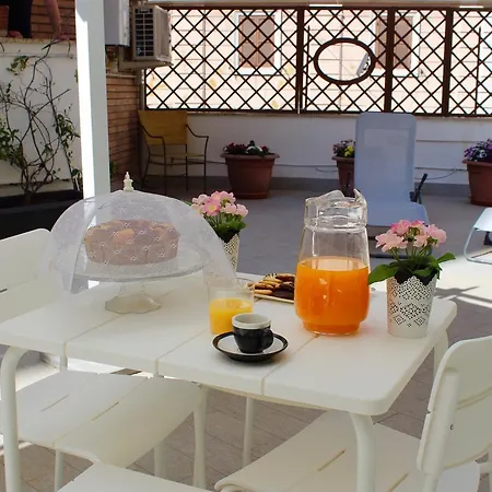 Bed & Breakfast Cultroma Roof Garden Rome